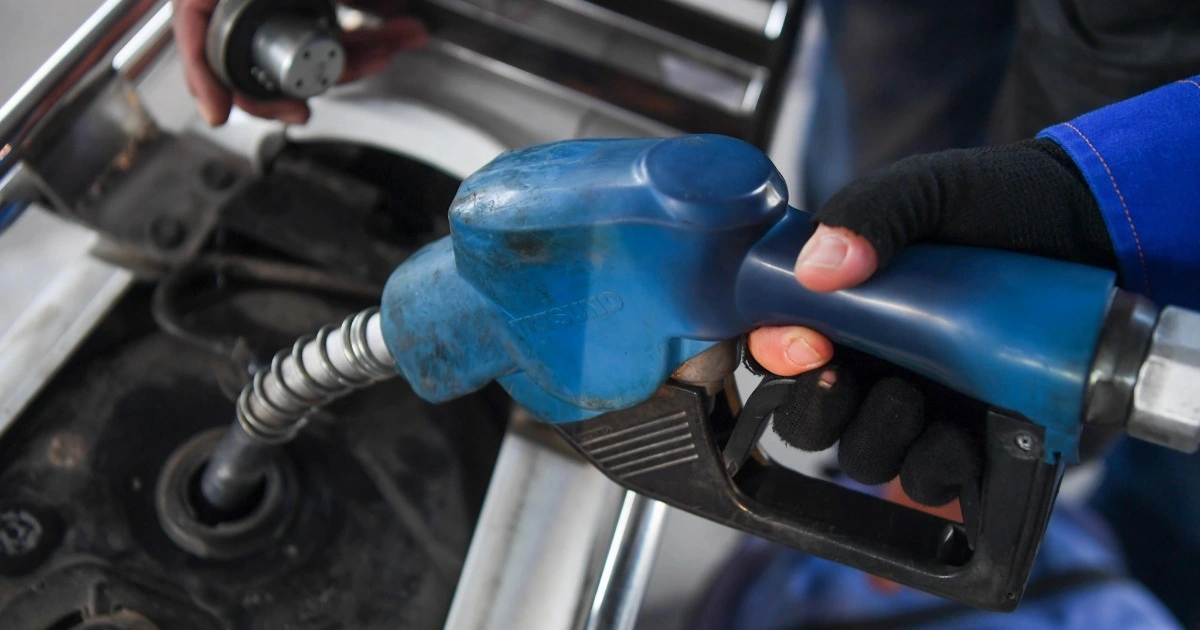Giá Dầu Hôm Nay 19/06 Gần Như Đi Ngang: Eo Biển Hormuz Dần Khai Thông Dòng Chảy